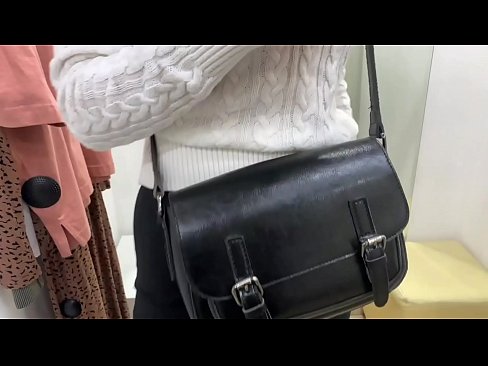 ❤️ Nyilvános maszturbáció a fiatal szuka FeralBerry egy dildóval a próbafülkében ❌ Pornó videó at hu.28films.ru ❌️
