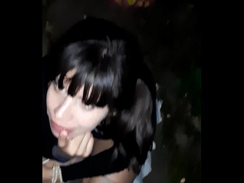 ❤️ A pénisz feldagadt az utcán egy cukorkáért cserébe. ❌ Pornó videó at hu.28films.ru ❌️